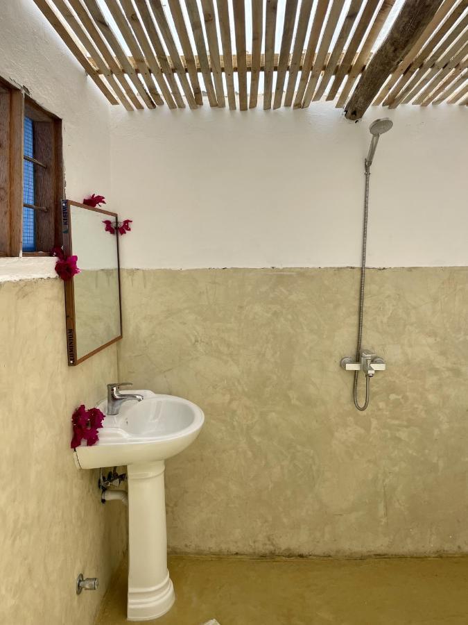 Mwananchi Bungalows ปาเยอ ภายนอก รูปภาพ